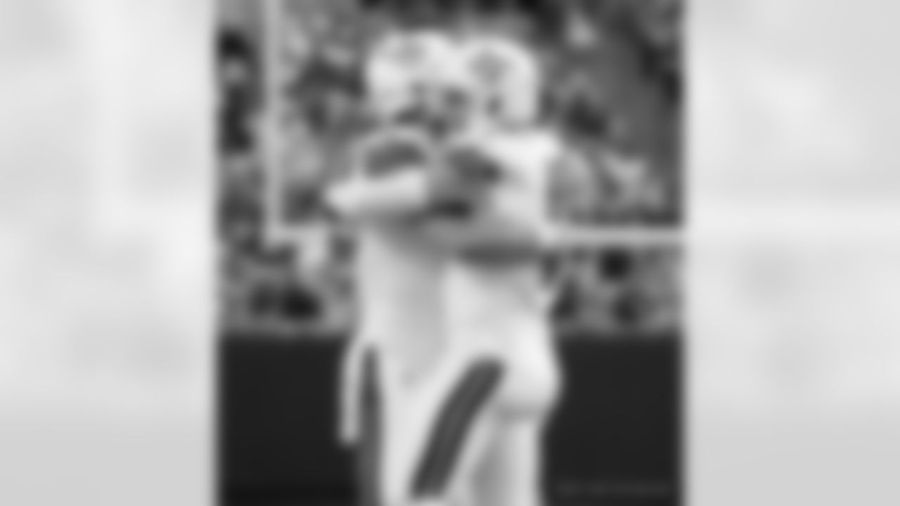 Check out the game action photos from the New Orleans Saints game against the Carolina Panthers for Week 10 of the 2025 NFL season on Nov. 9, 2025 at Bank of America Stadium.