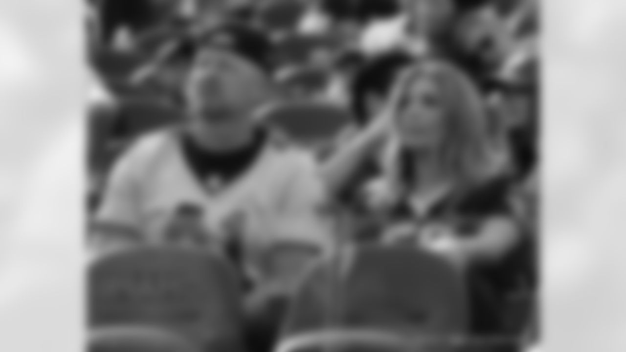 Check out the fan photos from the New Orleans Saints game against the Los Angeles Rams for Week 9 of the 2025 NFL season on Nov. 2, 2025 at SoFi Stadium.