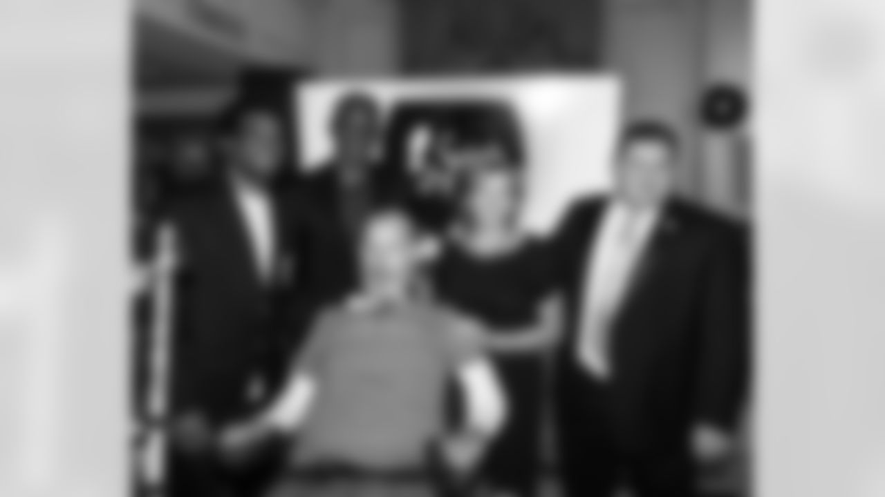 The New Orleans Saints honored Tracy Porter and Brett Maxie as the newest members inducted into the Saints Hall of Fame during a luncheon held on Friday, Dec. 12, 2025. Additionally, the late Ed Daniels was honored with the Joe Gemelli "Fleur de Lis" Award, and Steve Gleason received the inaugural Saints Hall of Fame Courage Award.