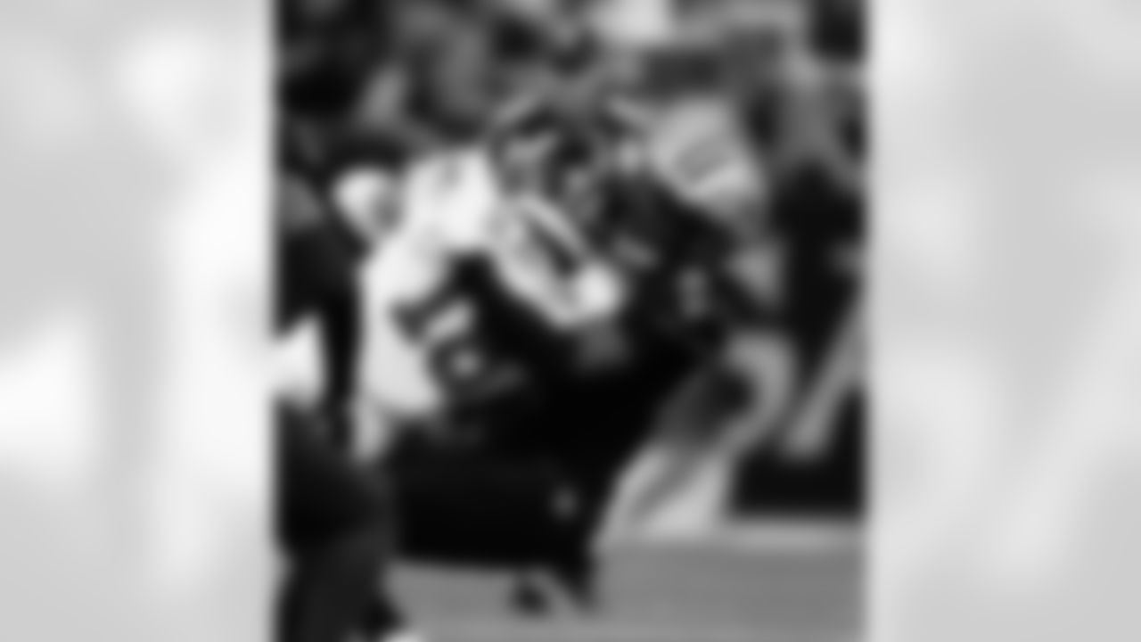 Check out the game action photos from the New Orleans Saints game against the New York Giants for Week 5 of the 2025 NFL season on Oct. 5, 2025 at Caesars Superdome.