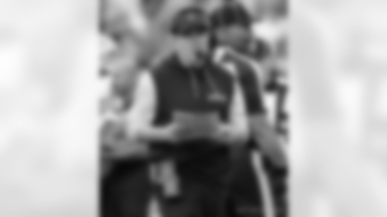 Check out the game action photos from the New Orleans Saints game against the Tennessee Titans for Week 17 of the 2025 NFL season on Dec. 28, 2025 at Nissan Stadium.