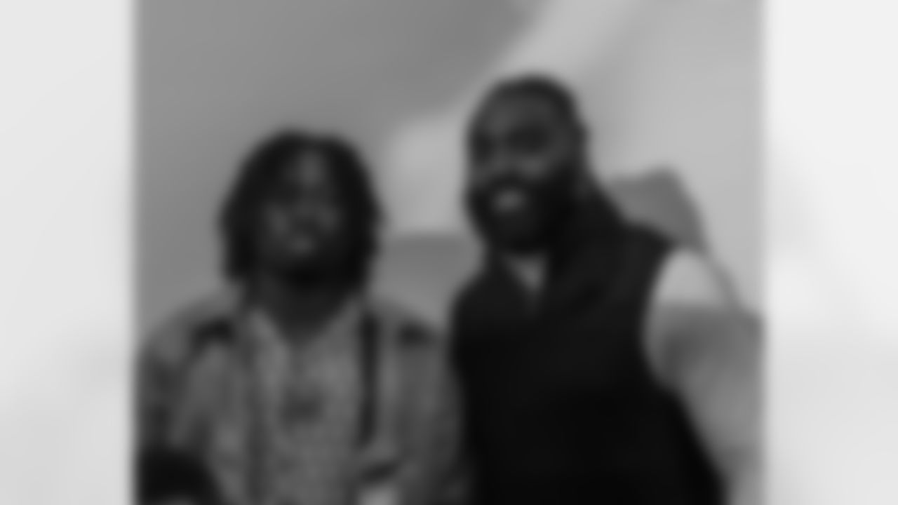 New Orleans Saints linebacker Demario Davis shared his inspiring story at the final Quarterbacks Club meeting of the year as well as awarded trophies to each 2025 High School Football Player of the Week at the Cannery on Monday, Dec. 16, 2025.