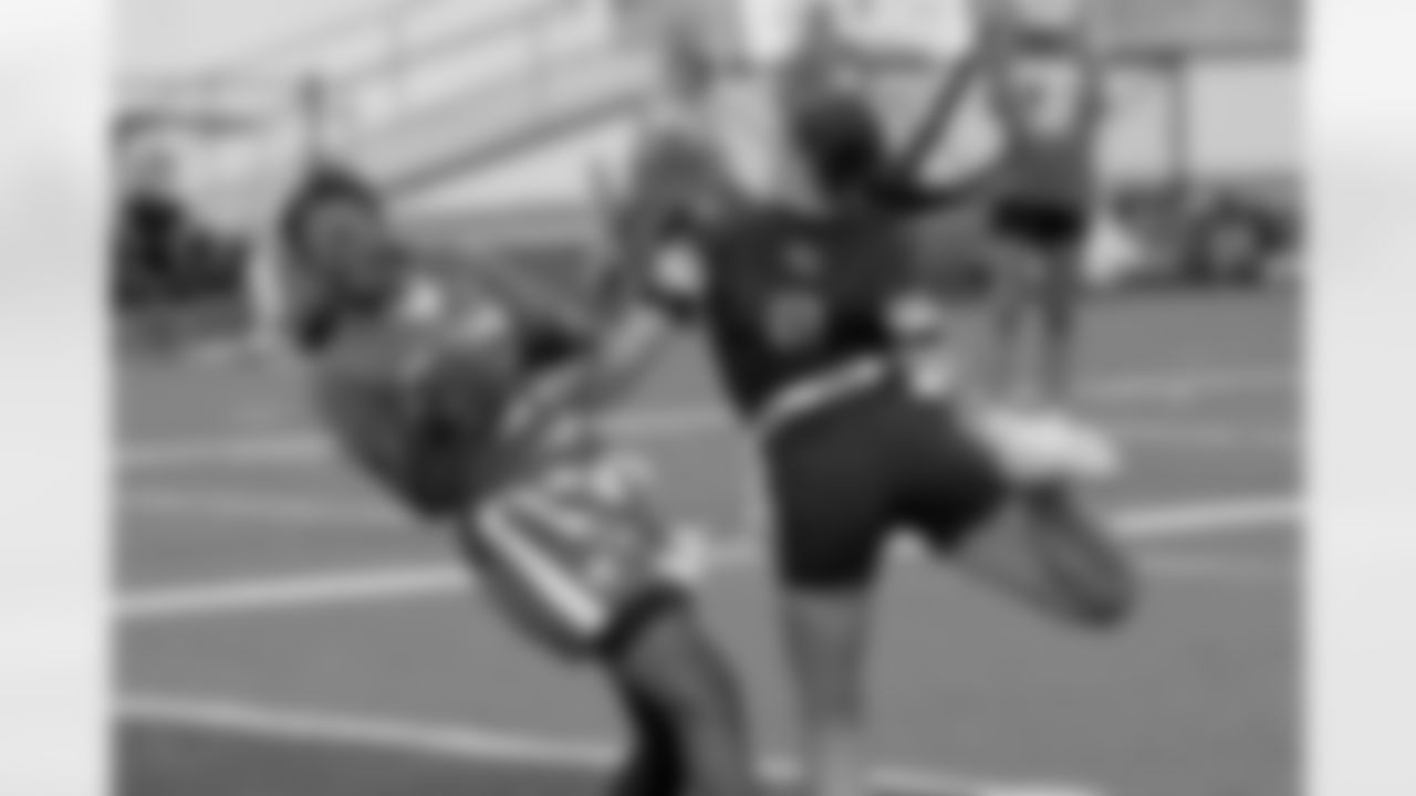 Check out the best action shots from the championship weekend as Mississippi Flag Football teams competed on Saturday, May 10 as part of the 2025 Saints Girls High School Flag Football season.