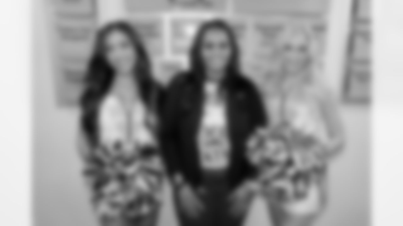 New Orleans Saints center/guard Cesar Ruiz hosted a holiday toy giveaway at the New Orleans Women and Children's Center on Tuesday, Dec. 16, 2025. The event also featured appearances by fellow Saints players center Erik McCoy, linebacker Torricelli Simpkins III, wide receiver Easton Kilty, and offensive tackle William Sherman to spread holiday cheer to children and families in the community.