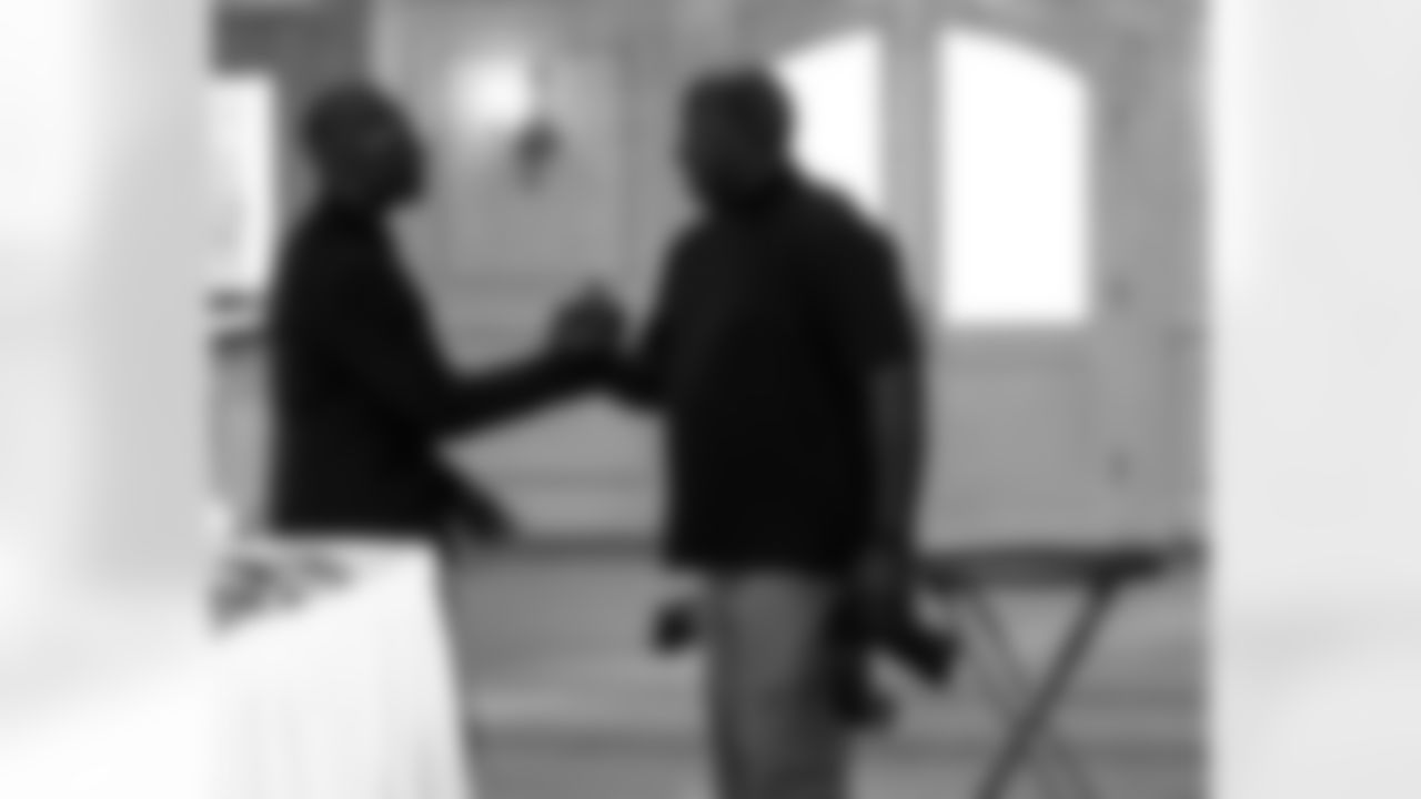 The New Orleans Saints honored Tracy Porter and Brett Maxie as the newest members inducted into the Saints Hall of Fame during a luncheon held on Friday, Dec. 12, 2025. Additionally, the late Ed Daniels was honored with the Joe Gemelli "Fleur de Lis" Award, and Steve Gleason received the inaugural Saints Hall of Fame Courage Award.