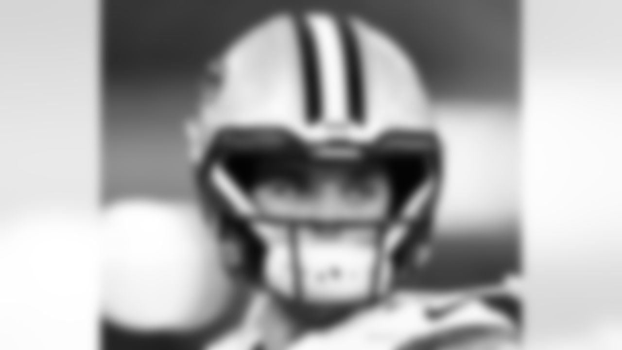 Check out the pregame warm-ups from the New Orleans Saints game against the Los Angeles Rams in Week 16 of the 2023 NFL season.
