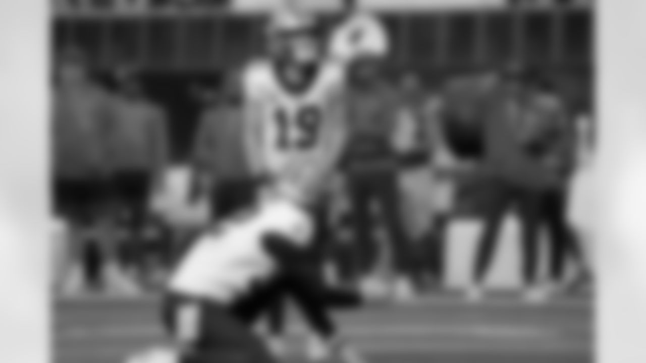 Check out the game action photos from the New Orleans Saints game against the Los Angeles Rams for Week 9 of the 2025 NFL season on Nov. 2, 2025 at SoFi Stadium.