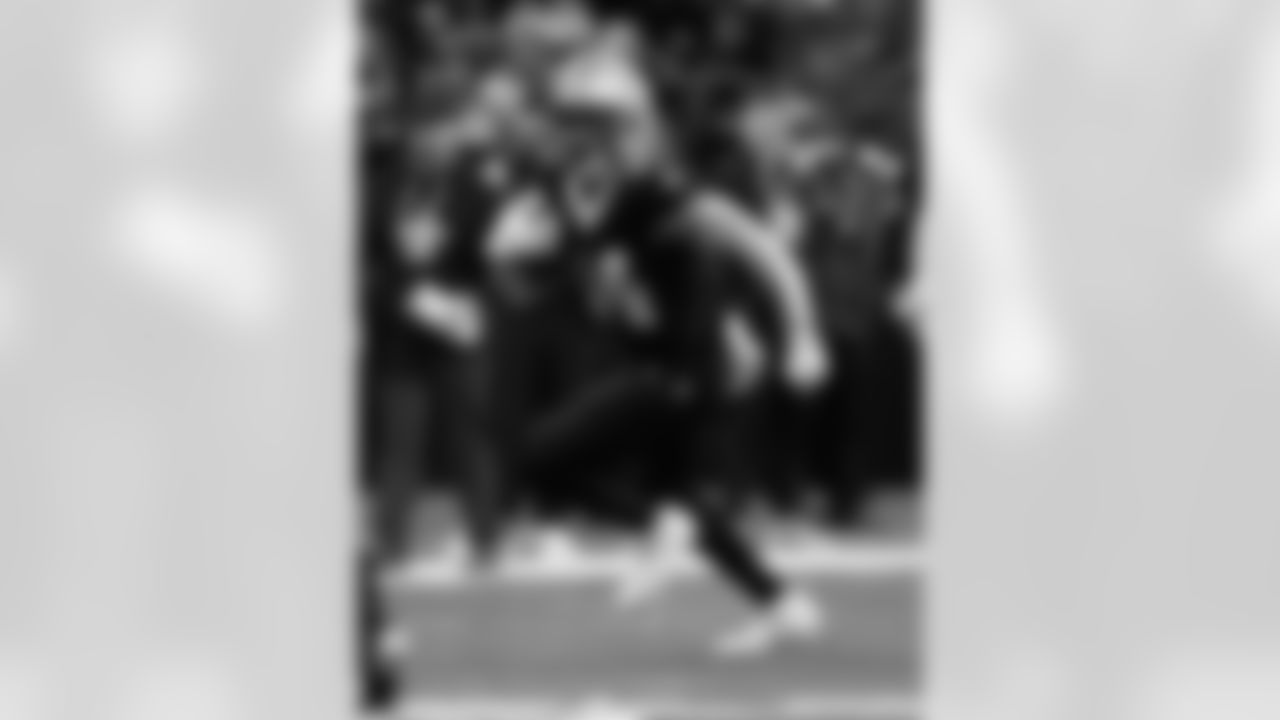 Check out the game action photos from the New Orleans Saints game against the Carolina Panthers for Week 15 of the 2025 NFL season on Dec. 14, 2025 at the Caesars Superdome.