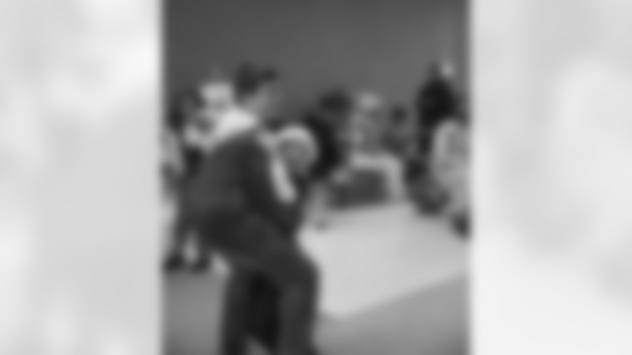 New Orleans Saints linebacker Demario Davis and his wife Tamela, through their Devoted Dreamers Foundation, teamed up with the Beignet Fest Foundation to gift holiday presents to 50 kids from Camp Benny on Wednesday, Dec. 10, 2025.