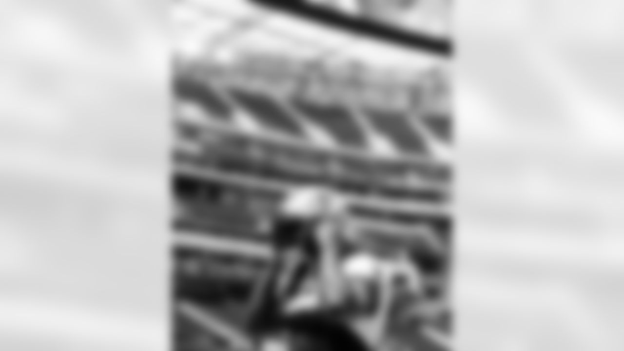 Check out the pregame arrivals and warm-ups from the New Orleans Saints game against the Los Angeles Chargers in Week 1 of the 2025 NFL preseason.