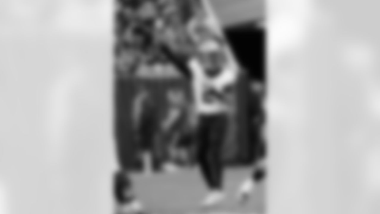 Check out the game action photos from the New Orleans Saints game against the Chicago Bears for Week 7 of the 2025 NFL season on Oct. 19, 2025 at Soldier Field.