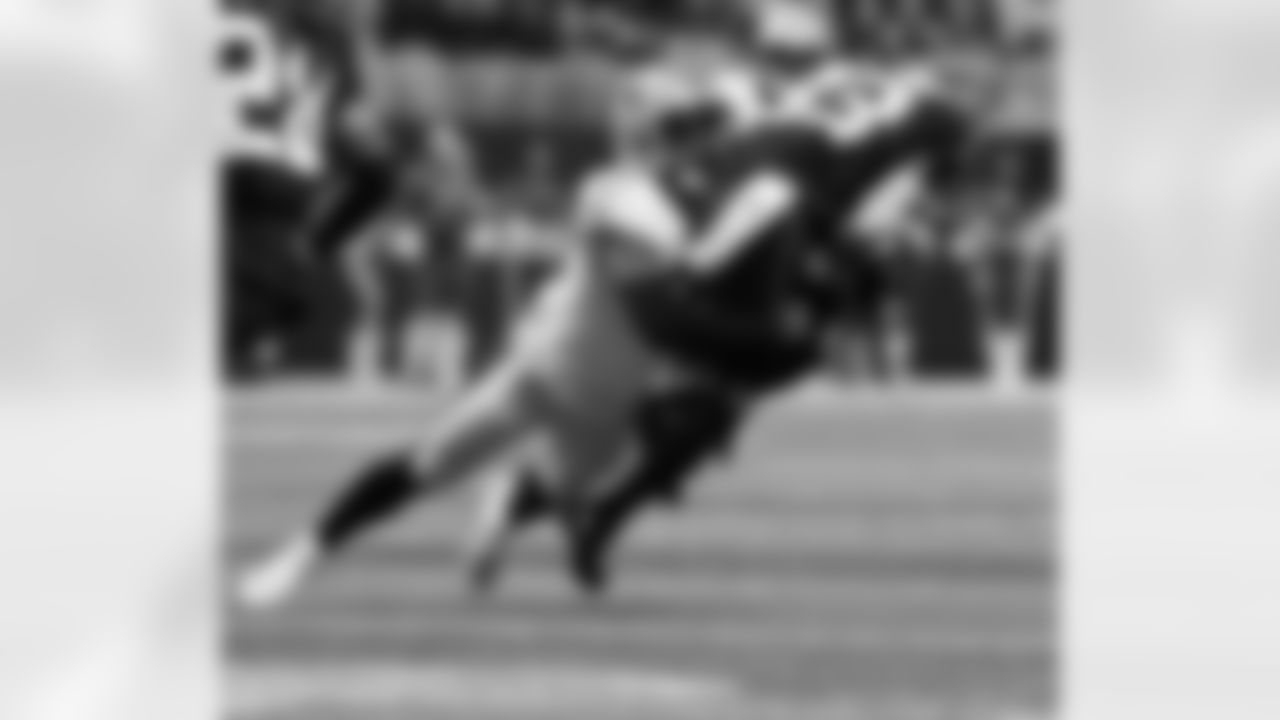 Check out the game action photos from the New Orleans Saints game against the Atlanta Falcons for Week 18 of the 2025 NFL season on Jan. 4, 2026 at Mercedes-Benz Stadium.