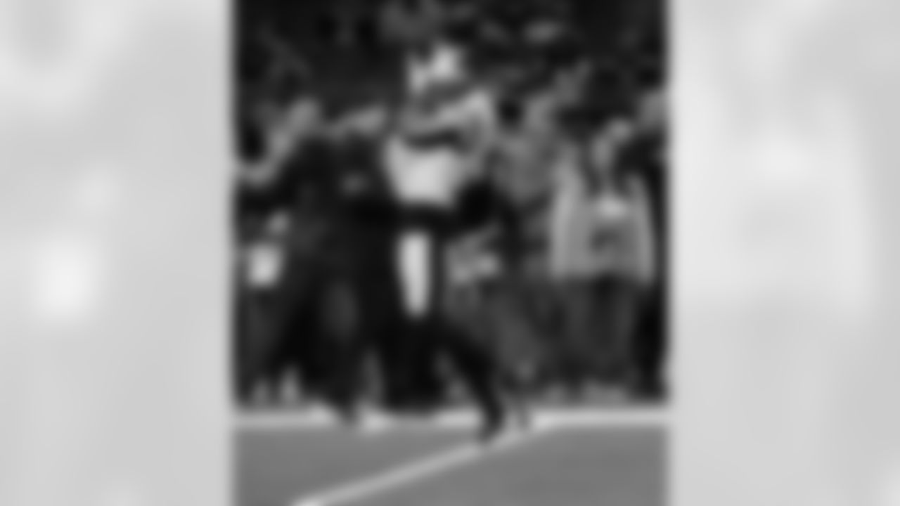 Check out the pregame photos from the New Orleans Saints game against the New York Jets for Week 16 of the 2025 NFL season on Dec. 21, 2025 at the Caesars Superdome.