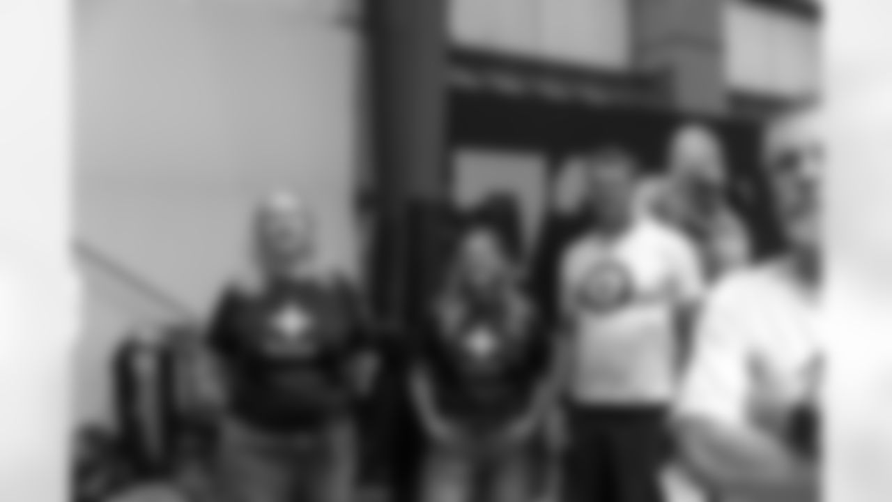 New Orleans Saints head coach Kellen Moore and Saints players welcomed the Paris Musketeers to the Ochsner Sports Performance Center on Saturday, November 22, 2025.