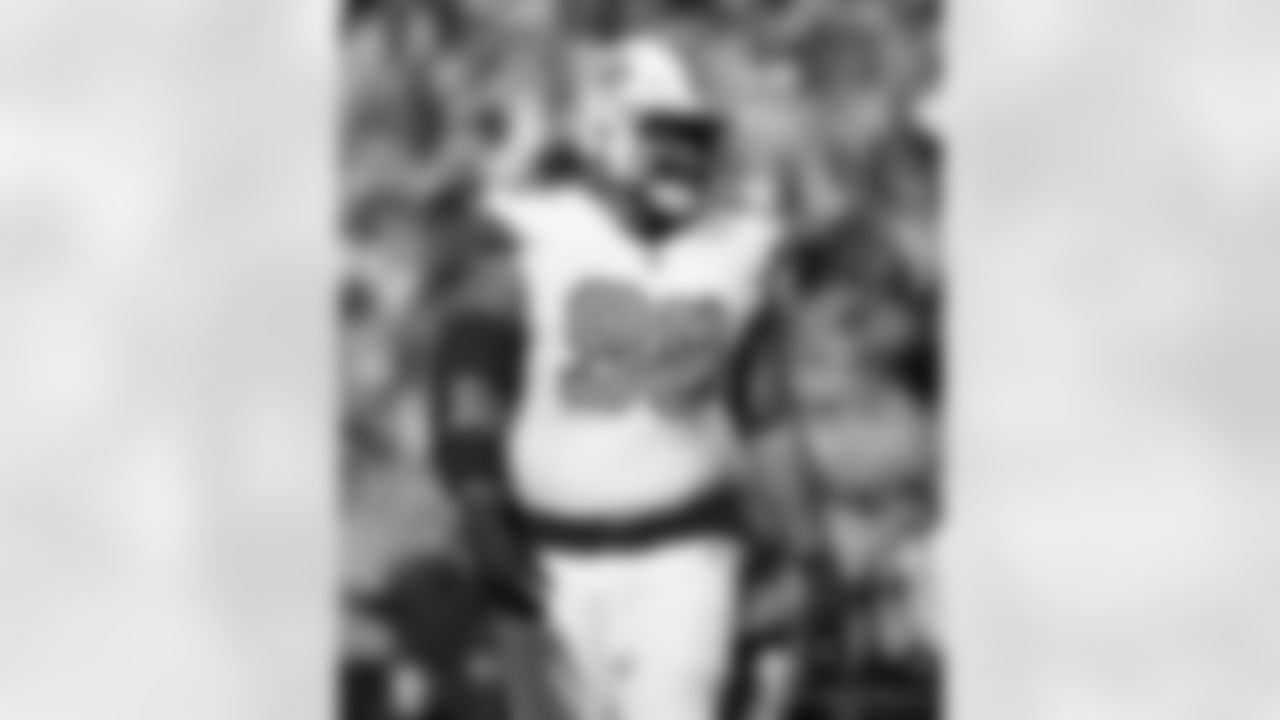 Check out the game action photos from the New Orleans Saints game against the Carolina Panthers for Week 10 of the 2025 NFL season on Nov. 9, 2025 at Bank of America Stadium.