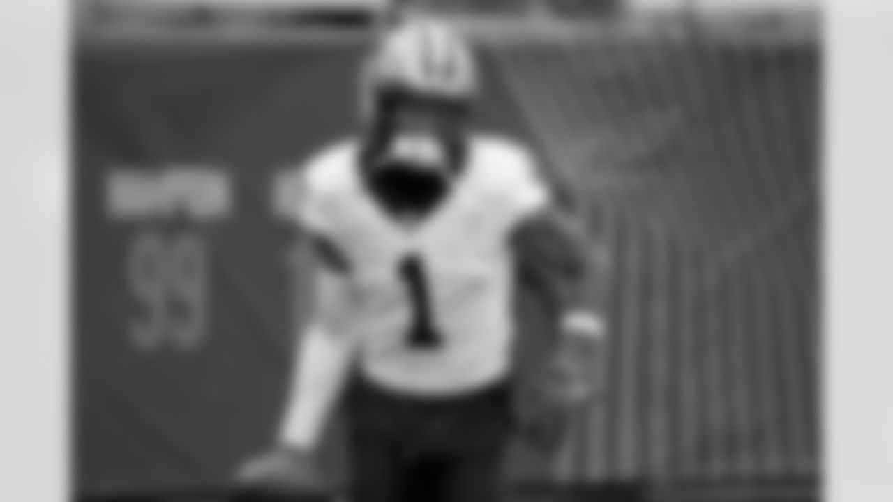 Check out the pregame photos from the New Orleans Saints game against the Chicago Bears for Week 7 of the 2025 NFL season on Oct. 19, 2025 at Soldier Field.