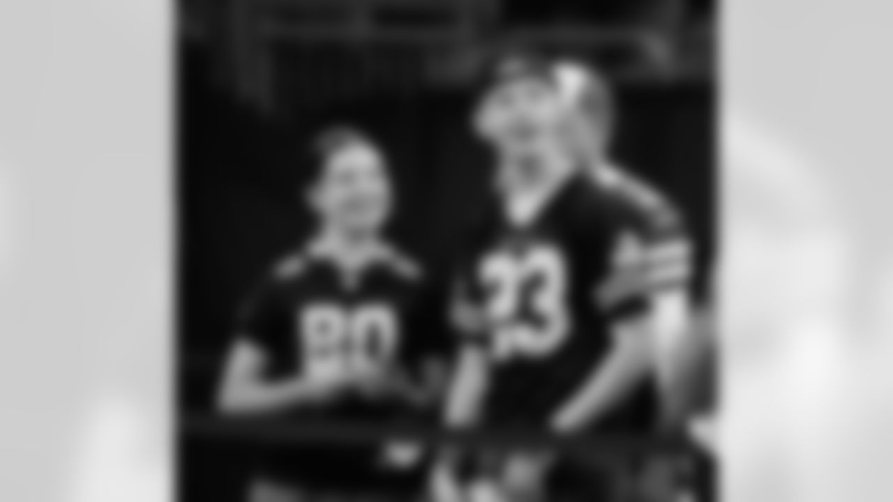 Check out the fan photos from the New Orleans Saints game against the New York Jets for Week 16 of the 2025 NFL season on Dec. 21, 2025 at the Caesars Superdome.