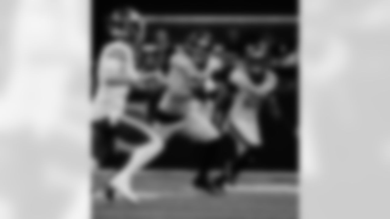 Check out the game action photos from the New Orleans Saints game against the New York Jets for Week 16 of the 2025 NFL season on Dec. 21, 2025 at the Caesars Superdome.