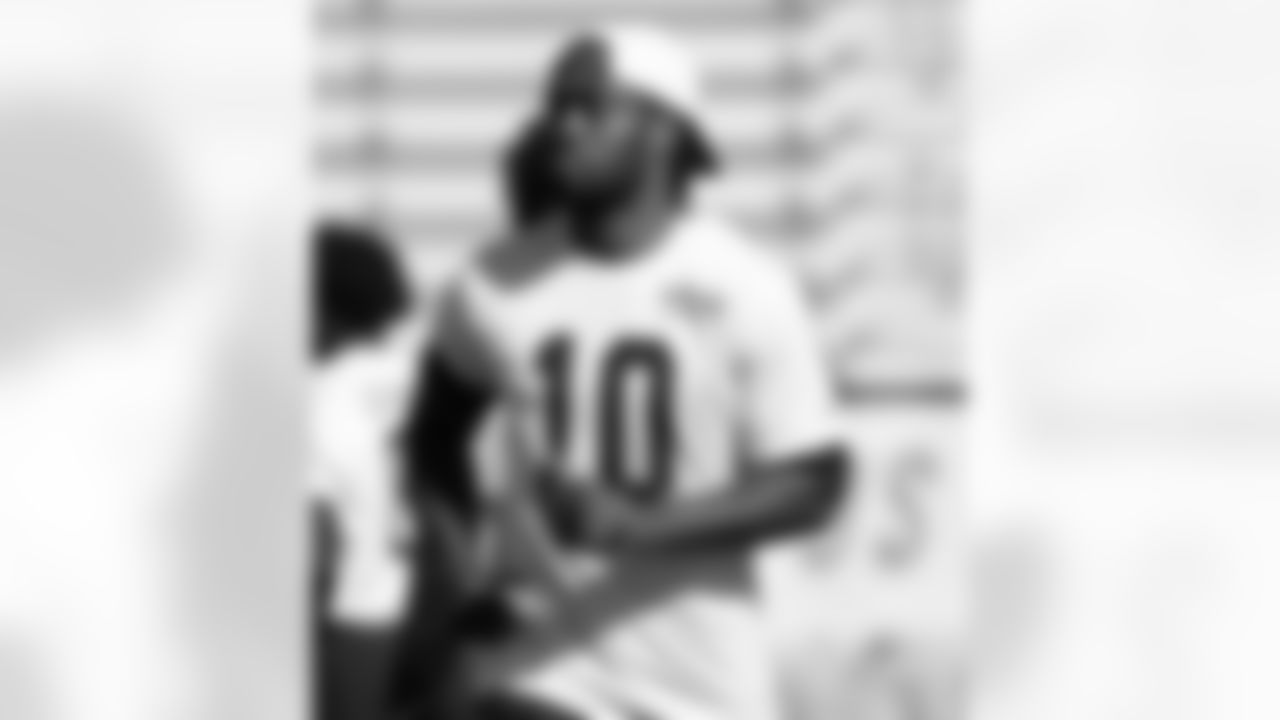 Check out the practice photos from the New Orleans Saints walkthrough ahead of their game against the Los Angeles Rams for Week 9 of the 2025 NFL season.