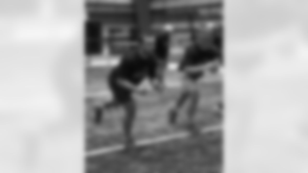 New Orleans Saints and Verizon hosted an MVP community workout with Saints legends Devery Henderson, Garrett Hartley, and Michael Lewis at the Ochsner Sports Performance Center on Wednesday, Nov. 19, 2025.