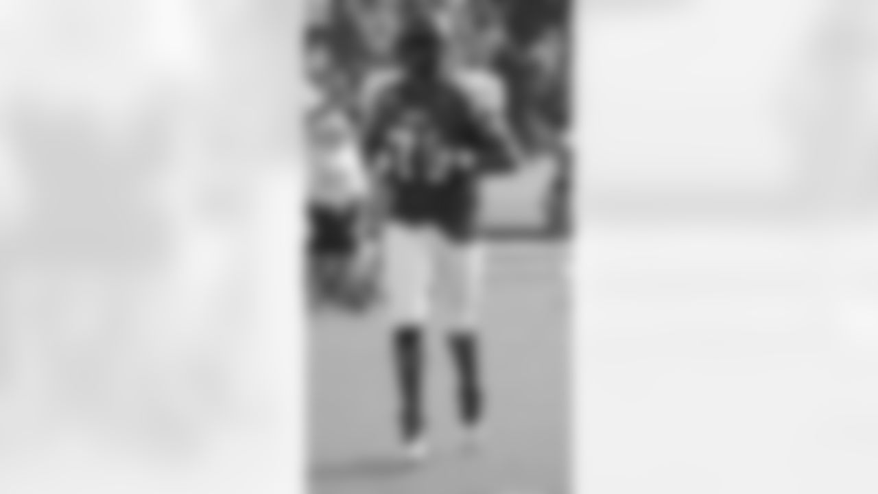 Senior Bowl South Squad offensive lineman Terron Armstead of Arkansas-Pine Bluff (71) runs on to the field before the Senior Bowl College football game at Ladd-Peebles Stadium in Mobile, Ala., Saturday, Jan. 26, 2013.