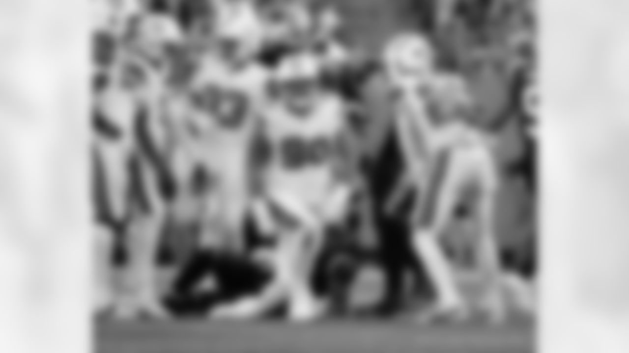 Check out the game action photos from the New Orleans Saints game against the Carolina Panthers for Week 10 of the 2025 NFL season on Nov. 9, 2025 at Bank of America Stadium.