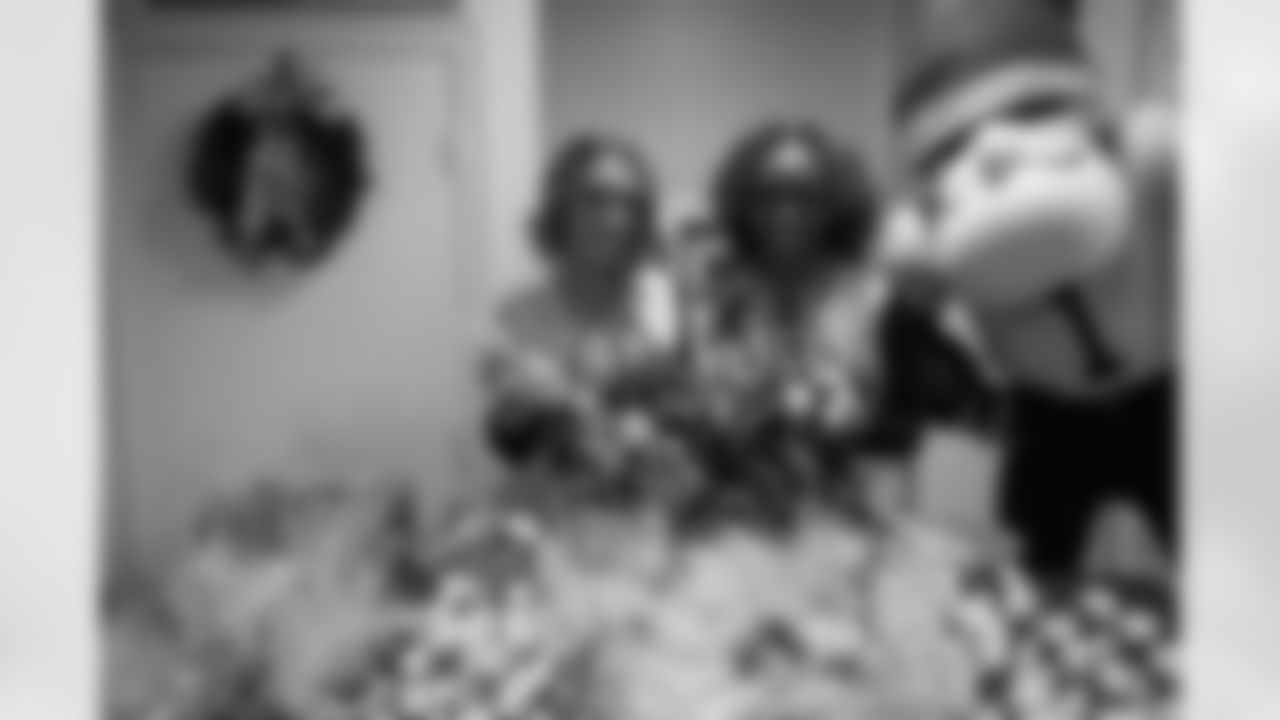 New Orleans Saints defensive back Jonas Sanker joined the Saints Cheer Krewe, Sir Saint and Coca-Cola for a water donation event, supporting a local Boys & Girls Club on December 9, 2025.