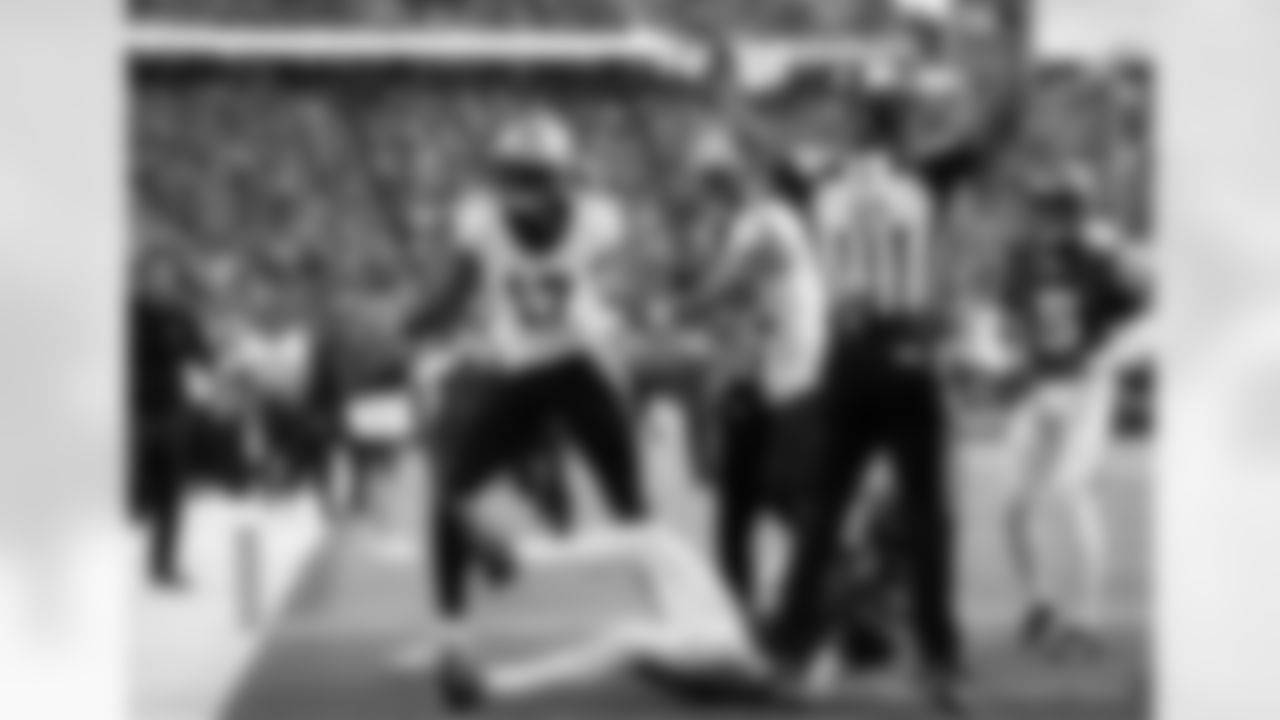 Check out the game action shots from the New Orleans Saints game against the Minnesota Vikings in Week 10 of the 2023 NFL season.