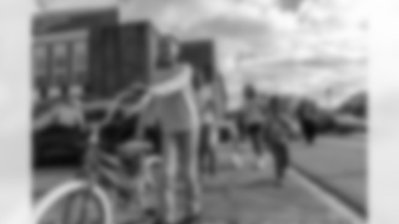 New Orleans Saints defensive tackle Davon Godchaux hosted a holiday bike giveaway on Saturday, Dec. 20, 2025 in Plaquemine, Louisiana, providing children with bicycles to celebrate Christmas and spread holiday cheer in the community.