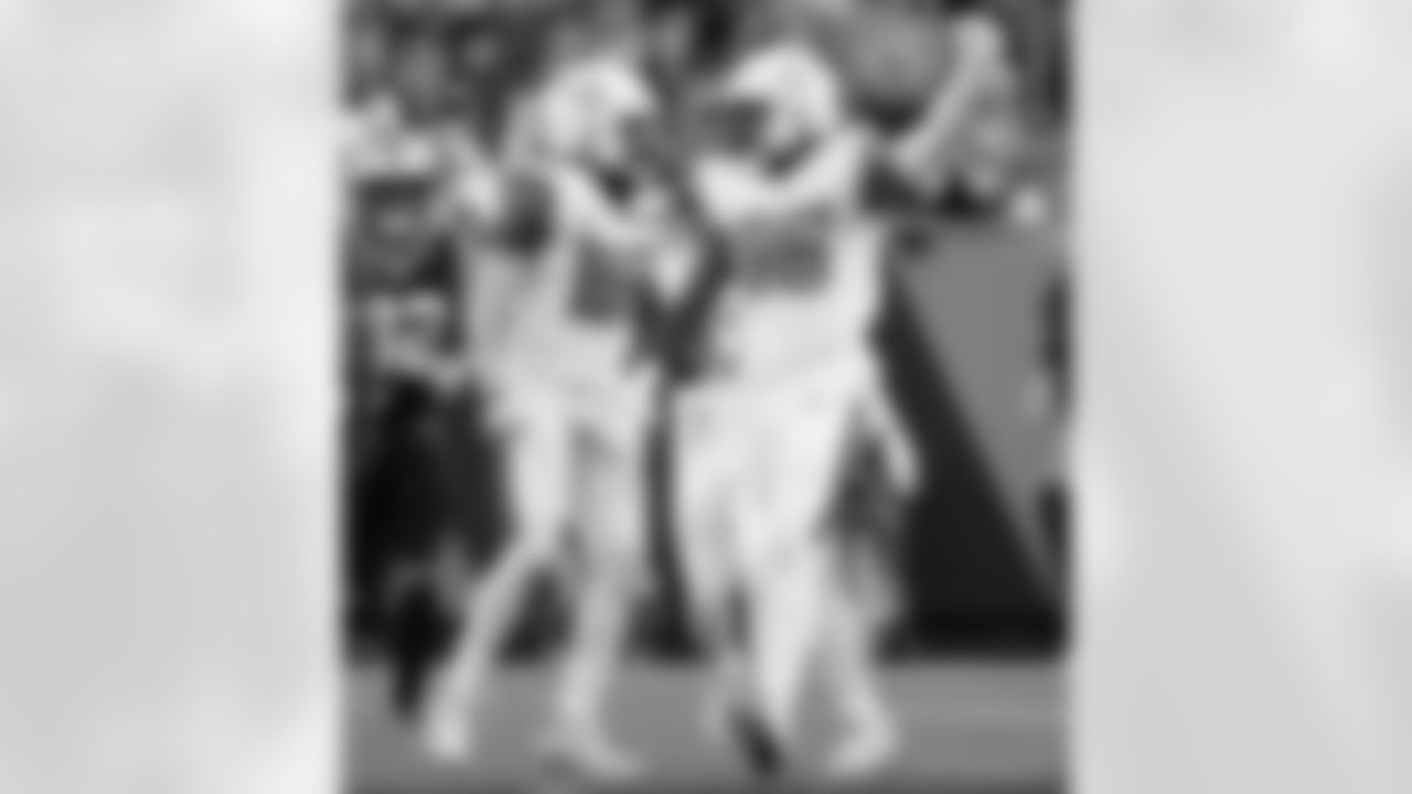 Check out the game action photos from the New Orleans Saints game against the Carolina Panthers for Week 10 of the 2025 NFL season on Nov. 9, 2025 at Bank of America Stadium.