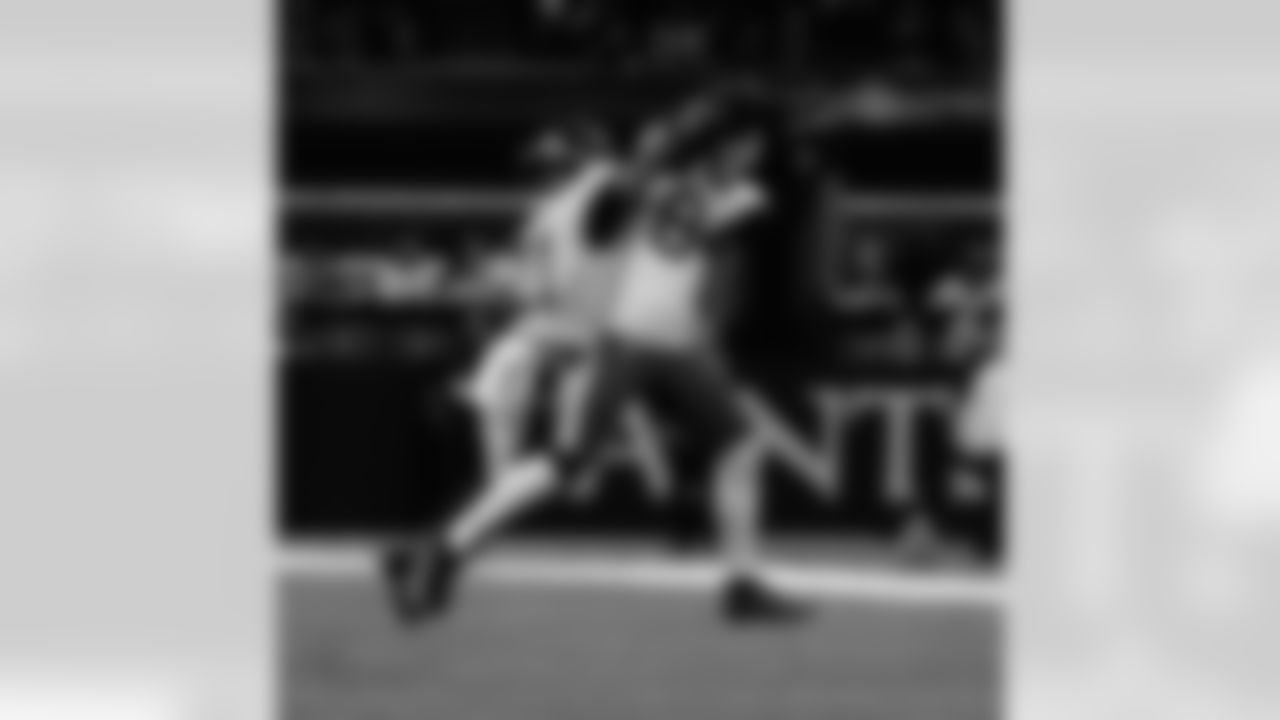 Check out the best photos of the New Orleans defense in their game against the New York Jets for Week 16 of the 2025 NFL season on Dec. 21, 2025, at Caesars Superdome.