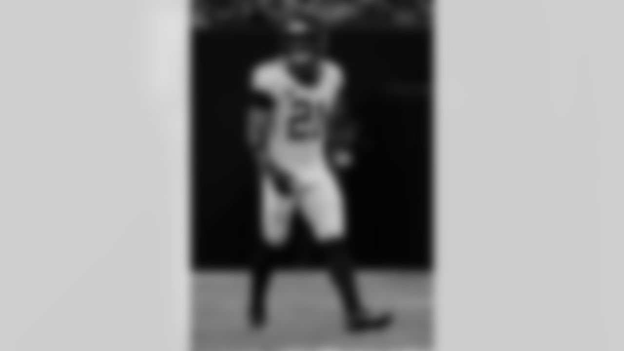 Check out the game action photos from the New Orleans Saints game against the New York Jets for Week 16 of the 2025 NFL season on Dec. 21, 2025 at the Caesars Superdome.