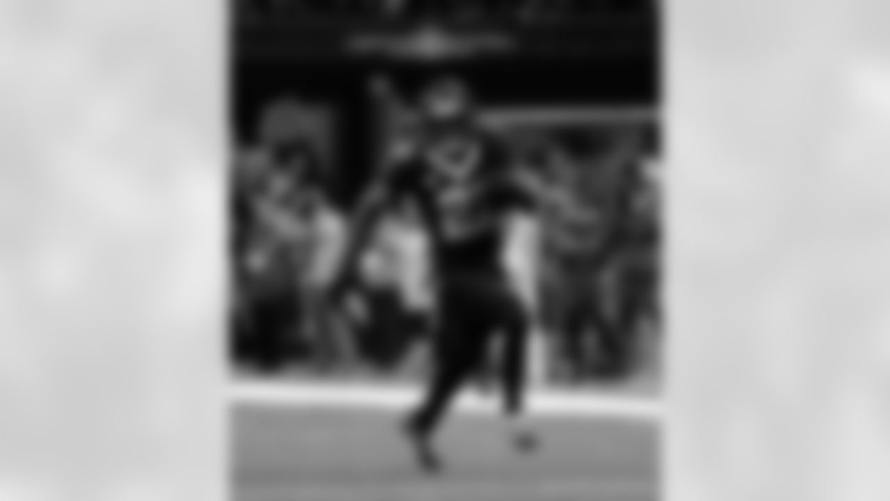 Check out the game action photos from the New Orleans Saints game against the Atlanta Falcons for Week 12 of the 2025 NFL season on Nov. 23, 2025 at the Caesars Superdome.