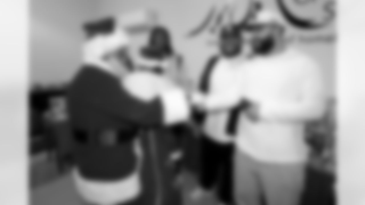 New Orleans Saints center/guard Cesar Ruiz hosted a holiday toy giveaway at the New Orleans Women and Children's Center on Tuesday, Dec. 16, 2025. The event also featured appearances by fellow Saints players center Erik McCoy, linebacker Torricelli Simpkins III, wide receiver Easton Kilty, and offensive tackle William Sherman to spread holiday cheer to children and families in the community.