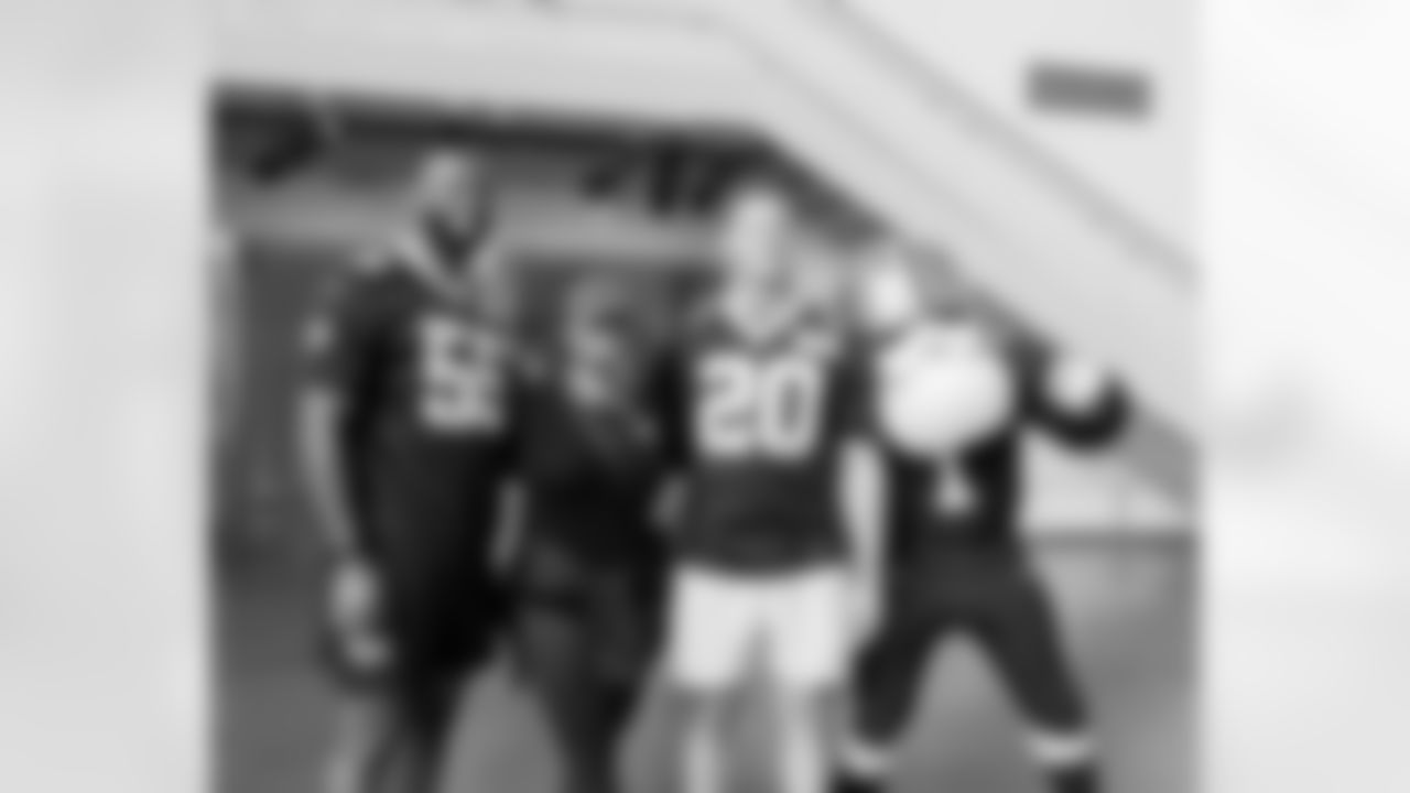 New Orleans Saints defensive end Isaiah Foskey and linebacker Pete Werner joined Community Coffee at Family Day celebrating the 25th anniversary of the National World War II Museum on Saturday, June 7, 2025.