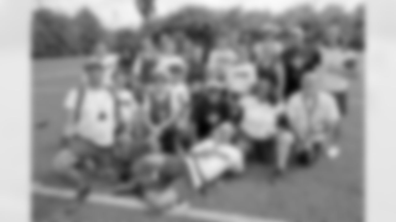 New Orleans Saints linebacker Demario Davis joined young athletes for a Play Football Experience and Flag Football clinic in Paris, France on Saturday, July 12, 2025.