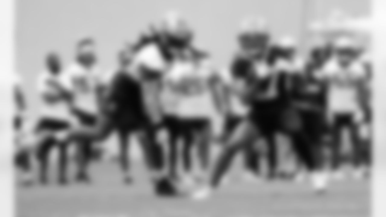 New Orleans Saints players participate in Day 2 of 2025 Saints Minicamp at the Ochsner Sports Performance Center on Wednesday, June 11, 2025.
