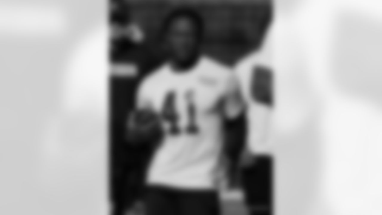 Check out the practice photos from the New Orleans Saints walkthrough ahead of their game against the Los Angeles Rams for Week 9 of the 2025 NFL season.