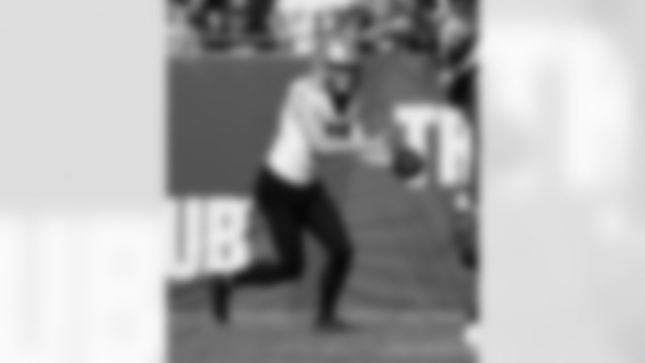 P Matthew Hayball (43) punts the ball during the New Orleans Saints game against the Tampa Bay Buccaneers for Week 18 of the 2024 NFL Season on Jan. 5, 2025 at Raymond James Stadium.