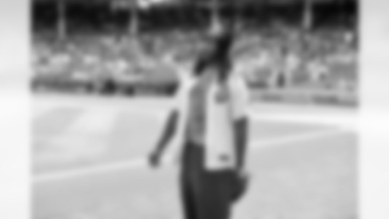 Saints running back Alvin Kamara threw out the first pitch at the Chicago Cubs game against the St. Louis Cardinals at Wrigley Field on Saturday, July 5, 2025.