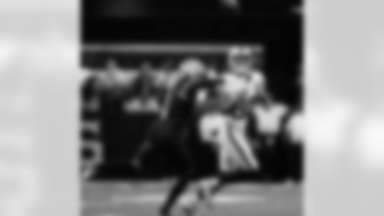 CB Alontae Taylor (1) guards Terrace Marshall Jr. during the New Orleans Saints game against the Las Vegas Raiders for Week 17 of the 2024 NFL Season on Dec. 29, 2024 at Caesars Superdome.