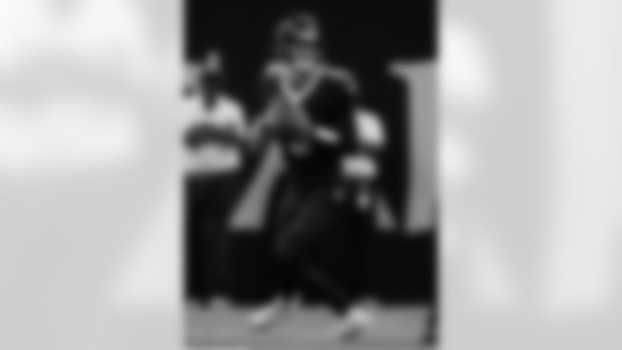 QB Tyler Shough (6) in action during the New Orleans Saints game against the Atlanta Falcons for Week 12 of the 2025 NFL season on Nov. 23, 2025 at the Caesars Superdome.