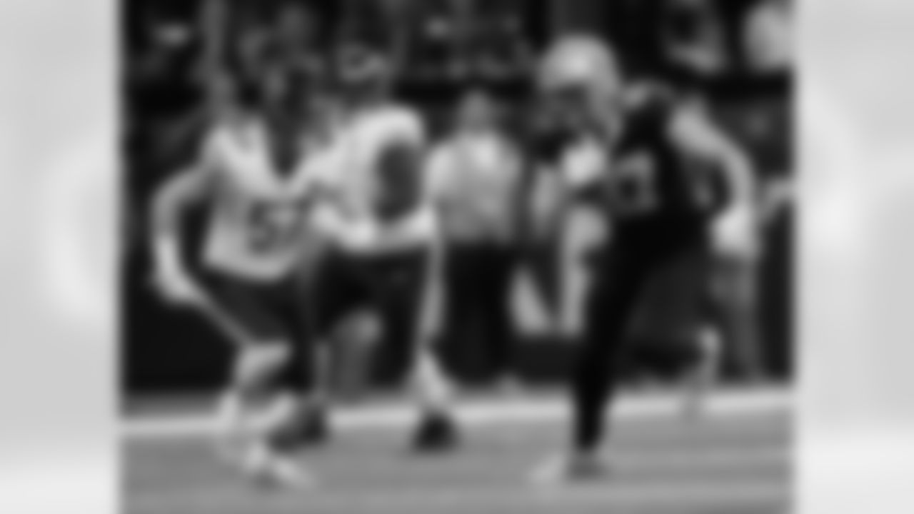 Check out the game action shots from the New Orleans Saints game against the Chicago Bears in Week 9 of the 2023 NFL season.