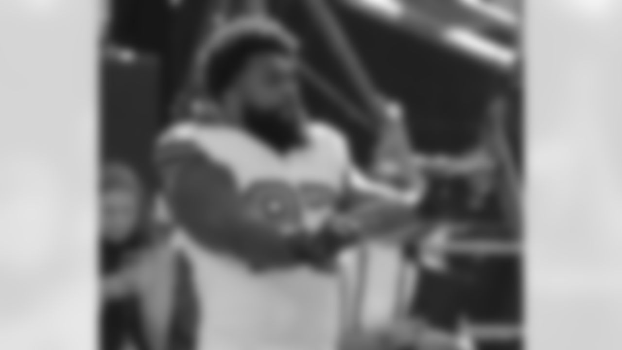 Check out the pregame photos from the New Orleans Saints game against the Carolina Panthers for Week 10 of the 2025 NFL season on Nov. 9, 2025 at Bank of America Stadium.