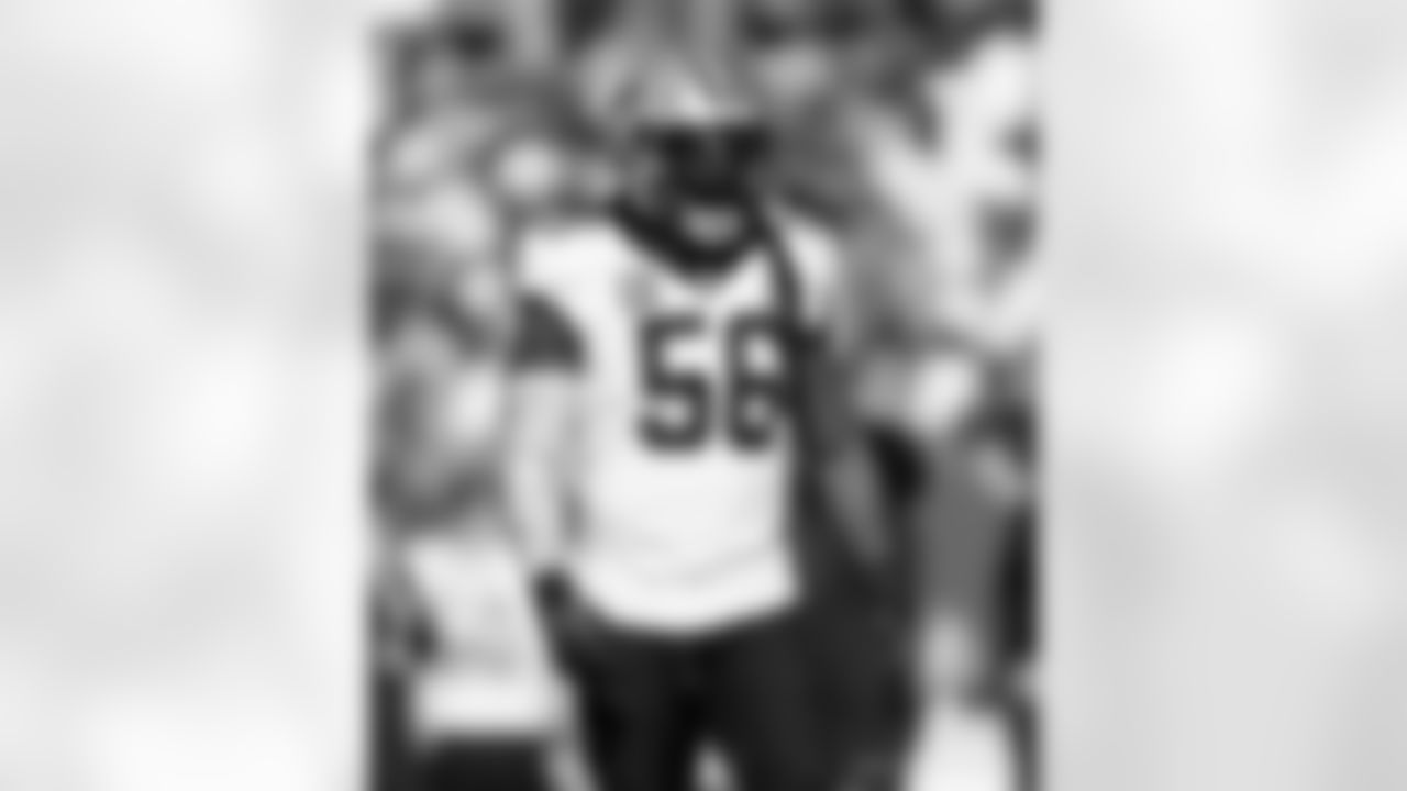 LB Demario Davis (56) during the New Orleans Saints game against the Tampa Bay Buccaneers for Week 18 of the 2024 NFL Season on Jan. 5, 2025 at Raymond James Stadium.