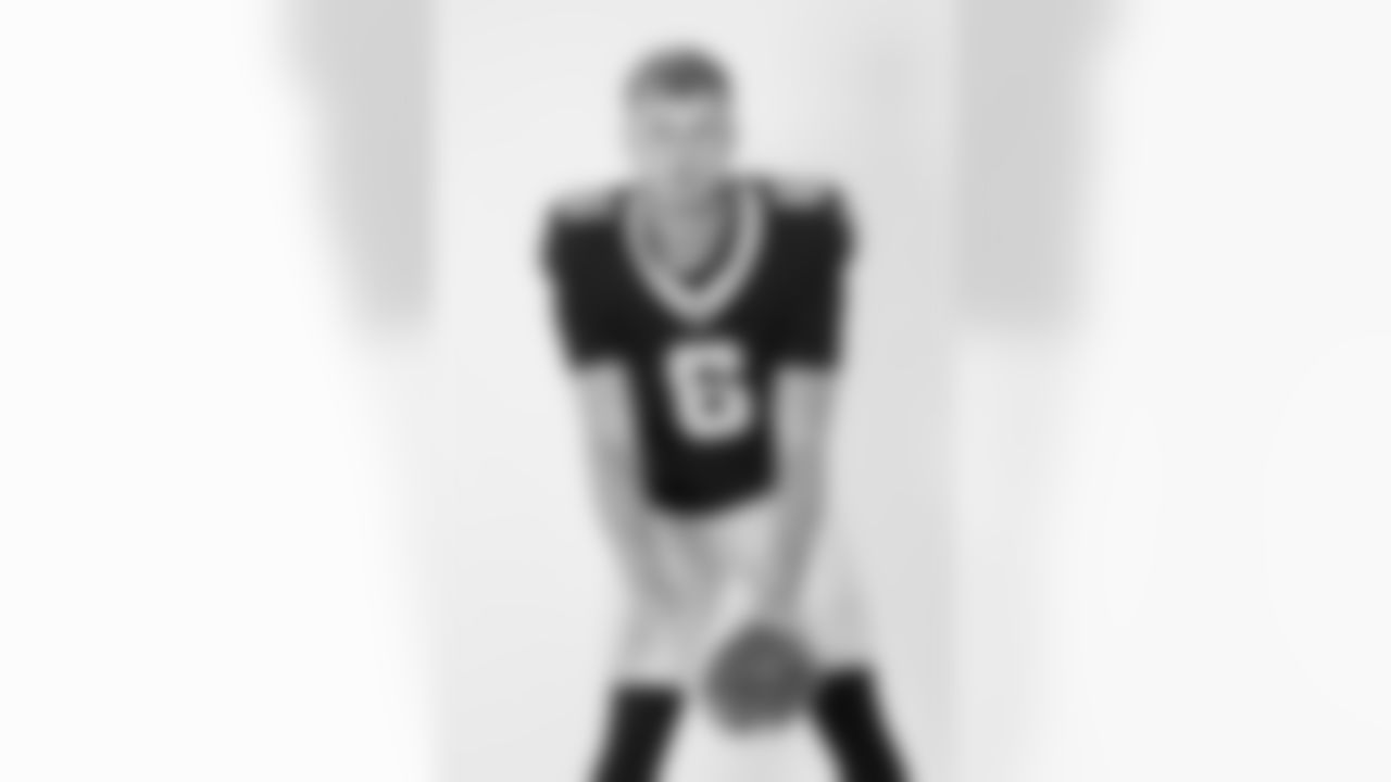 New Orleans Saints quarterback Tyler Shough (6) poses for a portrait during the NFLPA Rookie Premiere on Saturday, May 17, 2025 in Thousand Oaks, Calif. (Ben Liebenberg/NFL)