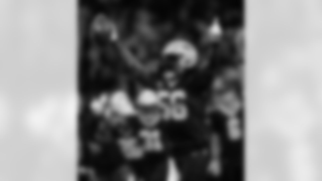 LB Demario Davis (56) in action during the New Orleans Saints game against the San Francisco 49ers for Week 2 of the 2025 NFL season on Sept. 14, 2025 at Caesars Superdome.