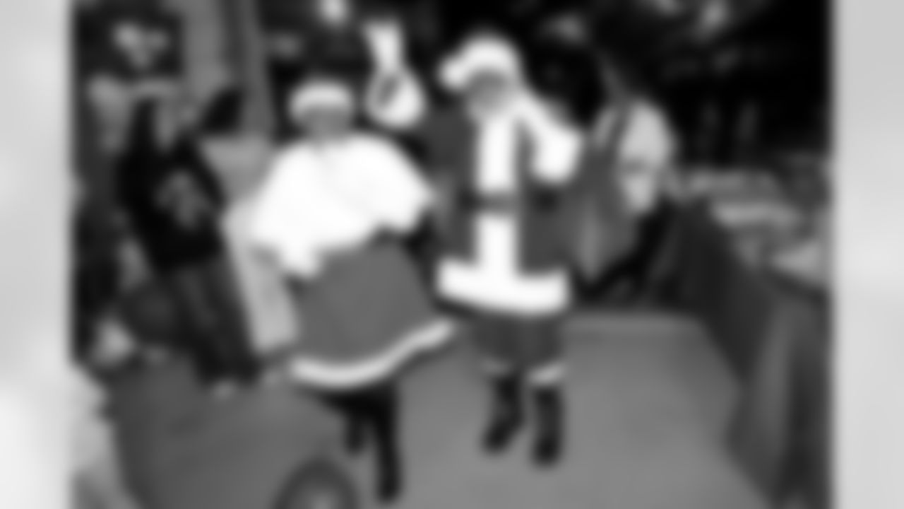 New Orleans Saints center/guard Cesar Ruiz hosted a holiday toy giveaway at the New Orleans Women and Children's Center on Tuesday, Dec. 16, 2025. The event also featured appearances by fellow Saints players center Erik McCoy, linebacker Torricelli Simpkins III, wide receiver Easton Kilty, and offensive tackle William Sherman to spread holiday cheer to children and families in the community.