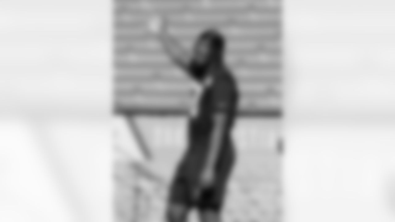 Check out the practice photos from the New Orleans Saints walkthrough ahead of their game against the Los Angeles Rams for Week 9 of the 2025 NFL season.