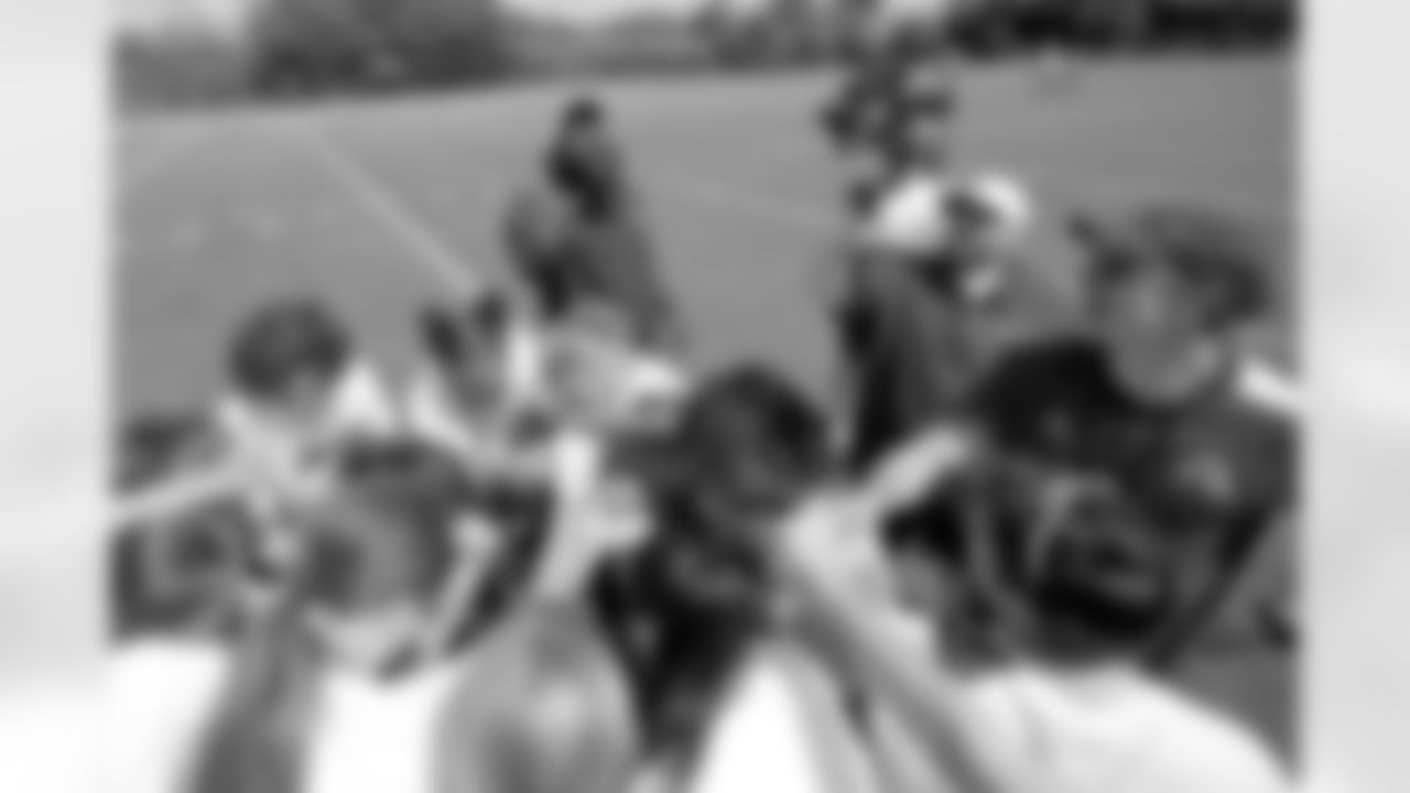 New Orleans Saints linebacker Demario Davis joined young athletes for a Play Football Experience and Flag Football clinic in Paris, France on Saturday, July 12, 2025.